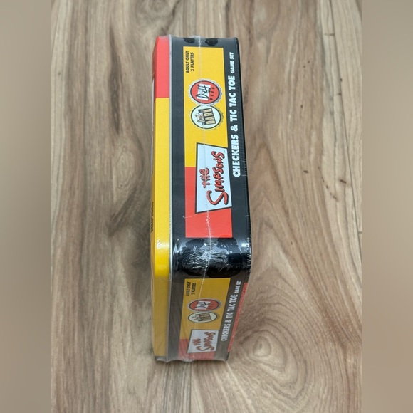 The Simpsons Checkers & Tic Tac Toe - Picture 3 of 3